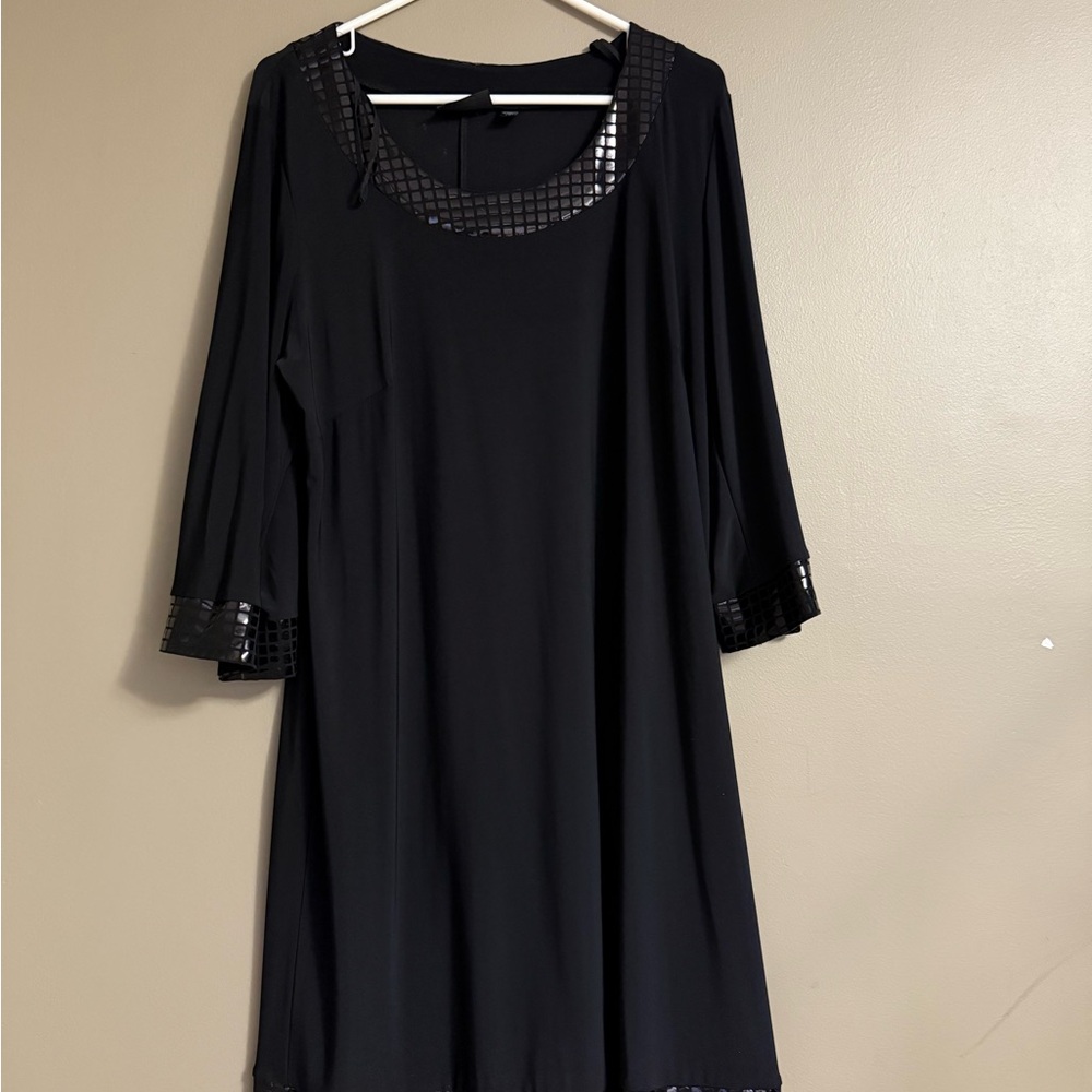 Avenue Black dress